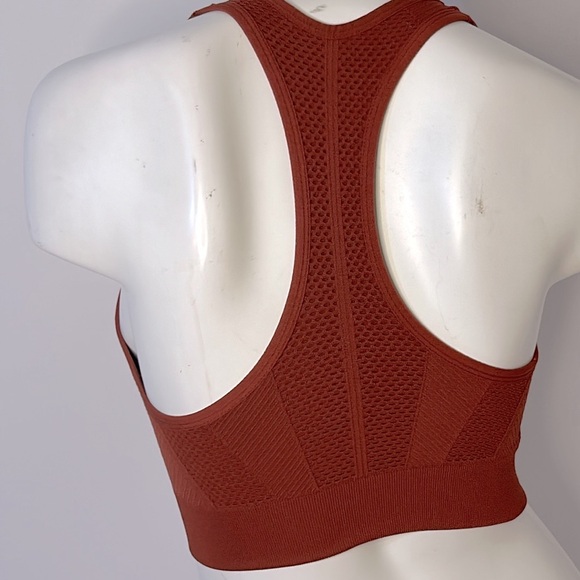 NEW BALANCE NB Ribbed Racerback Seamless‎ Athletic Tank Sports Bra Sz M - Picture 10 of 17